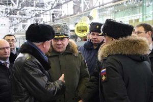 Замминистра обороны Юрий Борисов на Дальнем Востоке увидел будущую мощь российского оружия.