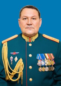 Генерал-лейтенант 
Андрей ТОПОРОВ.