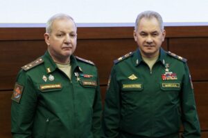 Звание Героя Труда Российской Федерации присвоено главному терапевту Главного военного клинического госпиталя имени Н.Н. Бурденко полковнику медицинской службы Сергею ЧЕРНОВУ.
