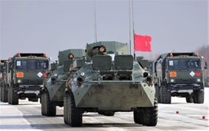 Держа равнение и дистанцию 