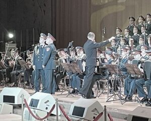 «Вставайте, люди русские!»