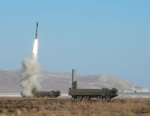 Максимально эффективно использовать вверенное оружие