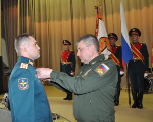 Передавая опыт и знания