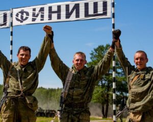 Дебютное выступление команды 1-йй мобильной бригады РХБ защиты на первых АрМИ завершилось успехом.