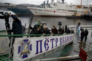 Знакомство с силой и мощью флота, стоящего на защите арктических рубежей России
