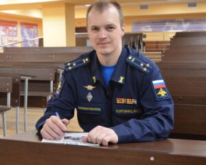 Полковник Юрий КУРТИНЕЦ.