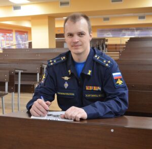Полковник Юрий КУРТИНЕЦ.