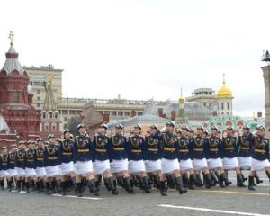 В строю – наследники победителей.
