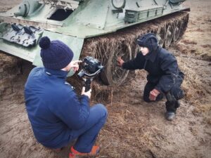 Восемь героинь, приближавших Победу.