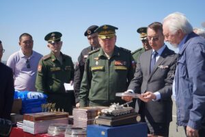Для совершенствования условий жизни военнослужащих