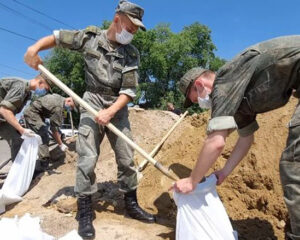 На рубеже обороны от природной стихии.
