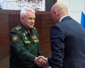 Вместе на службе Отечеству
