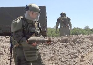 Неусыпный контроль в зоне ответственности миротворцев.