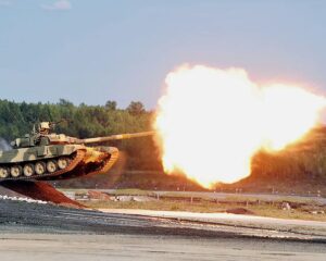 Броневой щит войск будет крепнуть