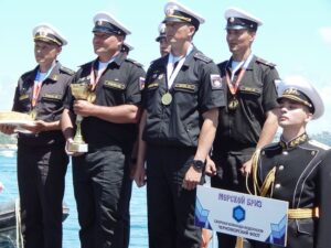 На старте – бегущие по волнам