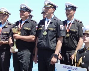 На старте – бегущие по волнам