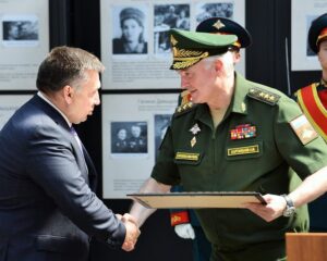 В единстве наша сила