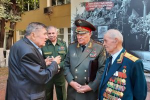 На БАМ их звало сердце