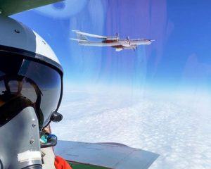 Боевые крылья над океаном.