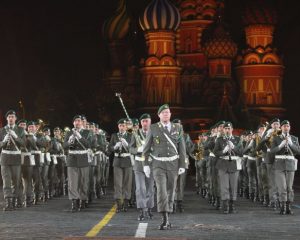 «Полёт шмеля» у Спасской башни