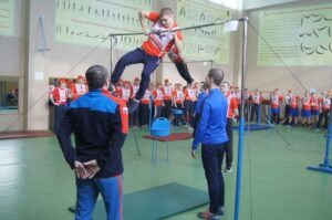 Ракетчик должен быть умным, сильным и быстрым
