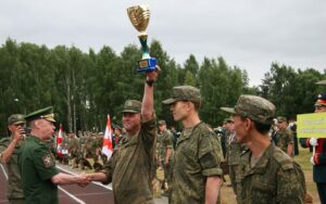 За победой сквозь любые трудности