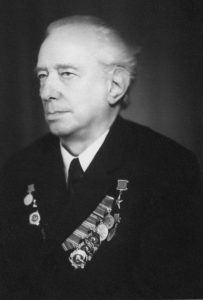 Ю.Б. Кобзарев.