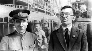 Б.П. Лебедев и В.А. Сивцов на крейсере.