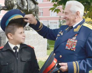 Генерал, сплотивший элиту авиации