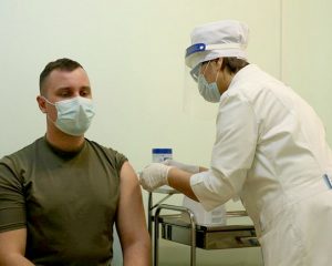 Прививка – кратчайший путь к будущему без COVID-19