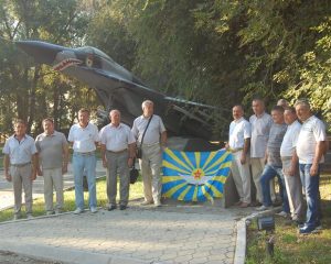 Память призвана служить