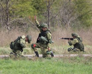 Спецназовцы начали готовиться к штурму