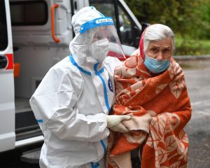 Жители Тульской области военных медиков благодарят