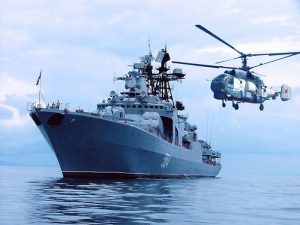 На маршах, на позициях, в учебных атаках