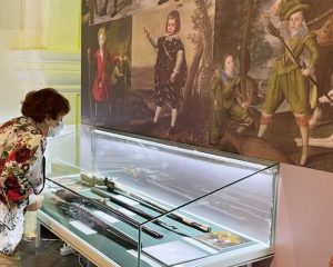 Боевое оружие для детской руки