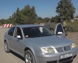 Надёжно защищать и всемерно помогать.
