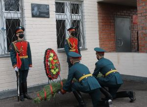 Во главе отдела контрразведки танковой армии