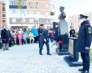 В марте 1921 года, в разгар Кронштадтского мятежа, в возрасте 23 лет Кожанов был назначен командующим Балтфлотом.