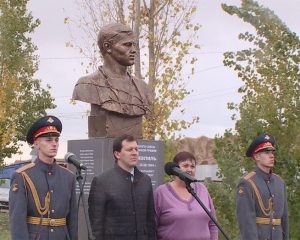 Память бережно храня