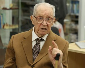Служил лейтенант на Балтийском флоте