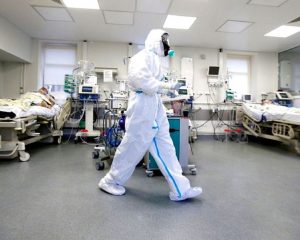 Помощь приходит вовремя.