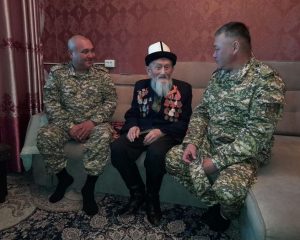 Бил врага в 1945-м.