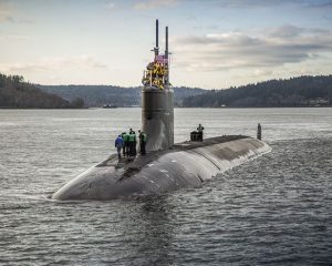 США Столкнулась с подводной горой.