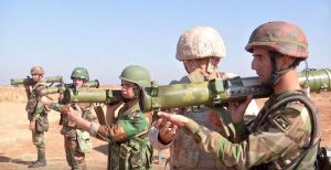 Российские военнослужащие войск РХБЗ делятся знаниями с сирийской армией