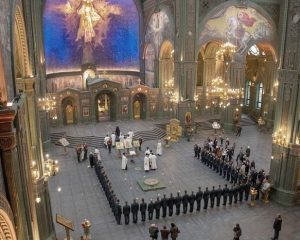 Иконы для войскового храма.