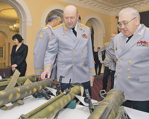 Всегда на передовой.