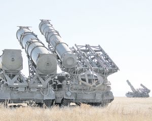 Надёжен щит противовоздушный.
