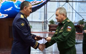 Вручение генеральских и адмиральских погон
