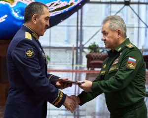Вручение генеральских и адмиральских погон