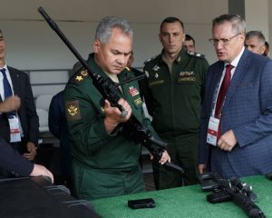 Министр обороны РФ генерал армии Сергей Шойгу во время открытия МВТФ «Армия».